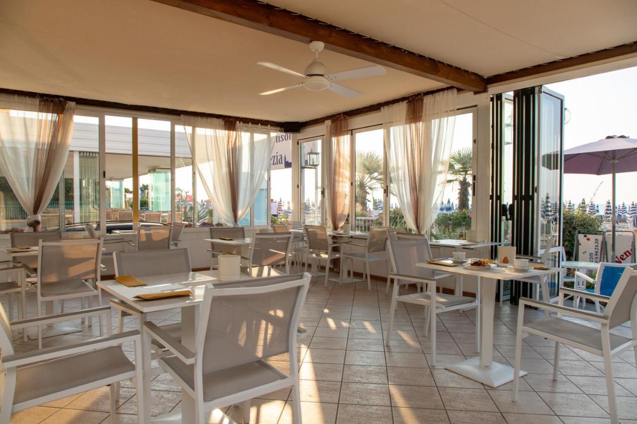 Hotel Telenia Lido di Jesolo Exterior foto