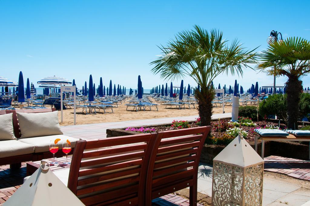 Hotel Telenia Lido di Jesolo Exterior foto