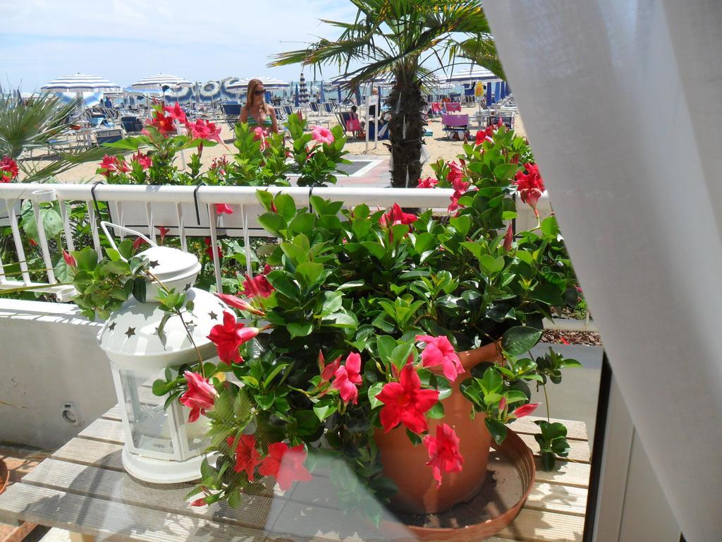 Hotel Telenia Lido di Jesolo Exterior foto