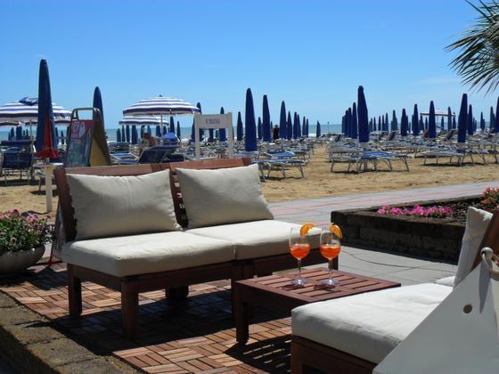Hotel Telenia Lido di Jesolo Exterior foto