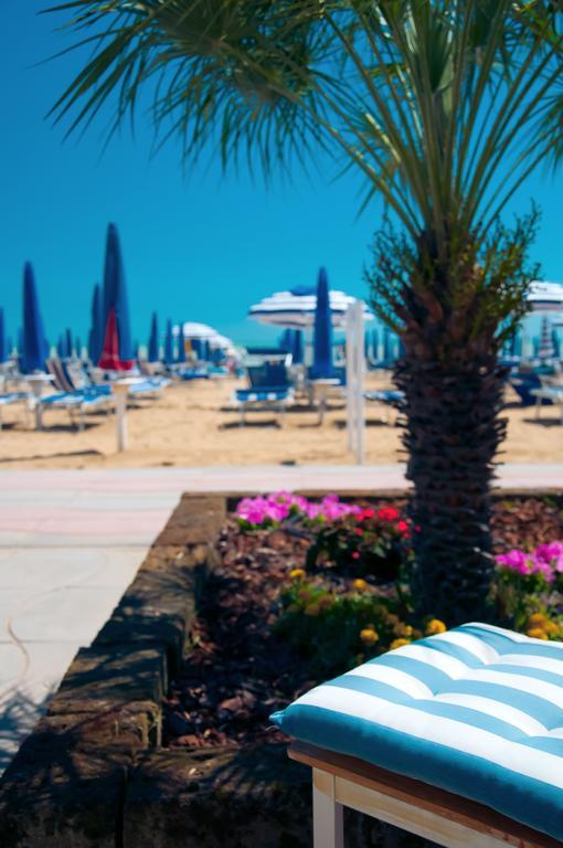 Hotel Telenia Lido di Jesolo Exterior foto
